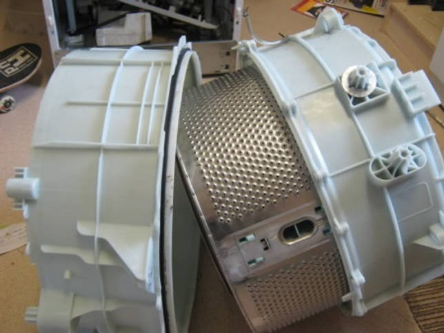Tank and drum of an automatic washing machine