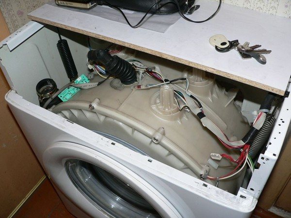 Washing machine tank
