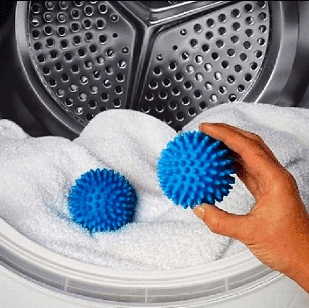Using laundry balls