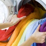 How to determine the weight of laundry for a washing machine
