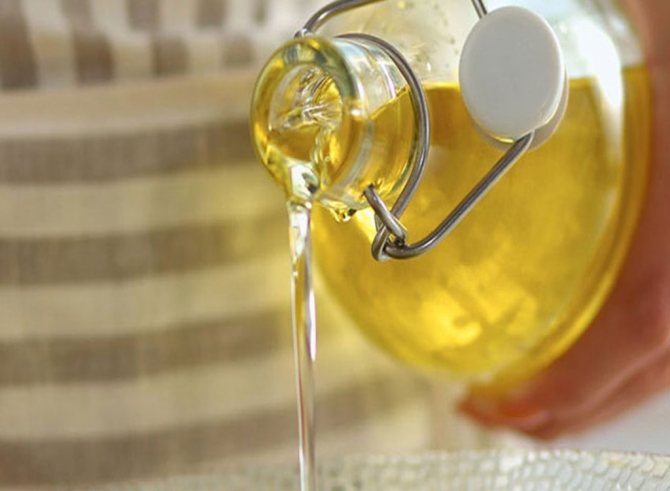 How to remove vegetable oil stains from clothes