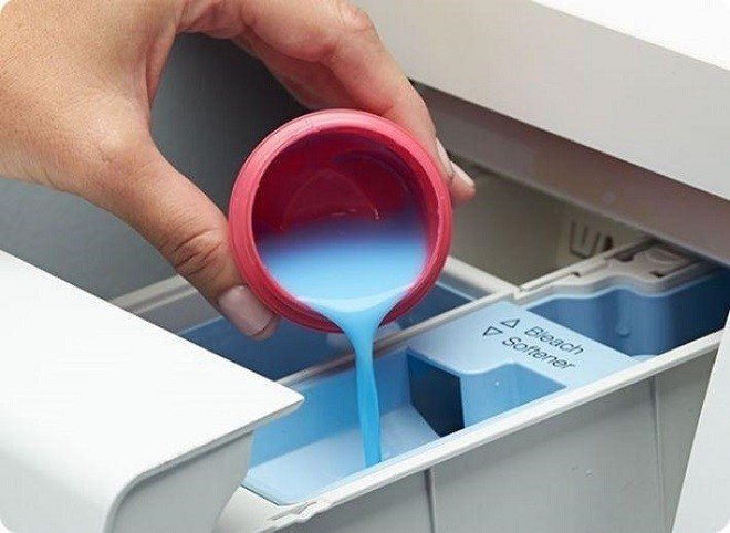 Where to pour liquid laundry detergent.