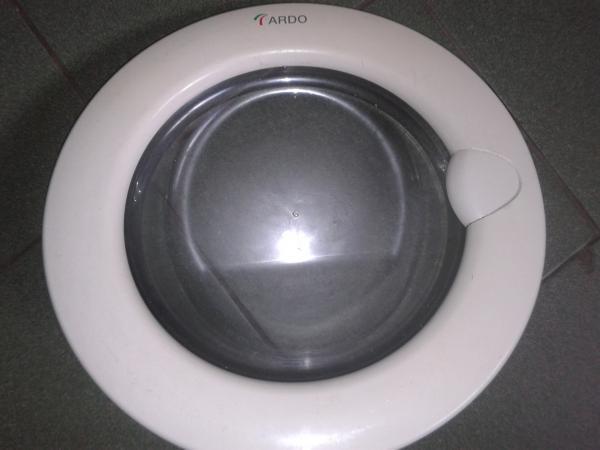 hatch from the Ardo washing machine