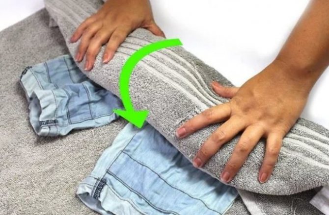 A terry towel will speed up drying; wrap the washed item in it for 7–10 minutes