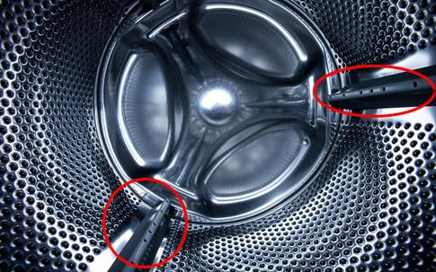 Metal protrusions in the washing machine drum