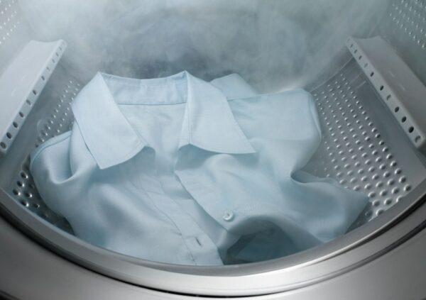 steaming clothes