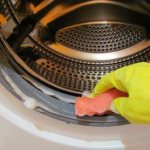 cleaning the washing machine drum