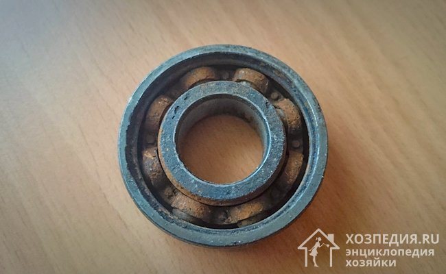 Washing machine bearing corroded due to water getting inside