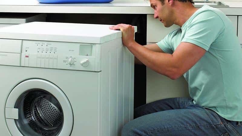 The procedure for installing washing machines by level to avoid jumping
