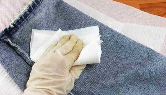 Cloth for cleaning jeans