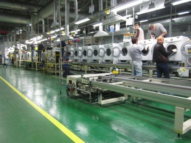 Whirlpool assembly shop in Russia