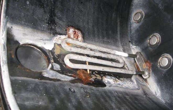 Burnt heating element in the washing machine
