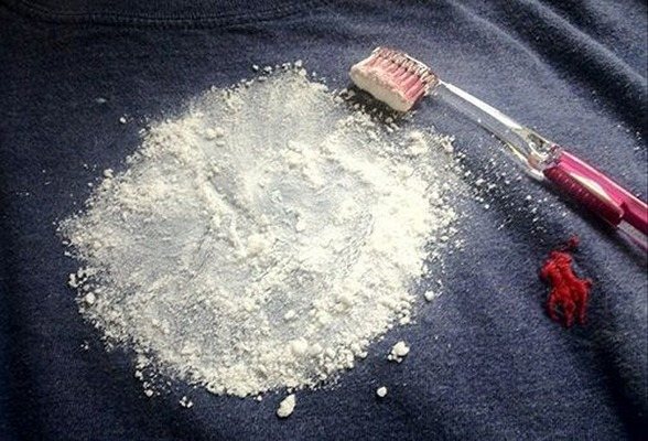 Toothbrush, powder and stain